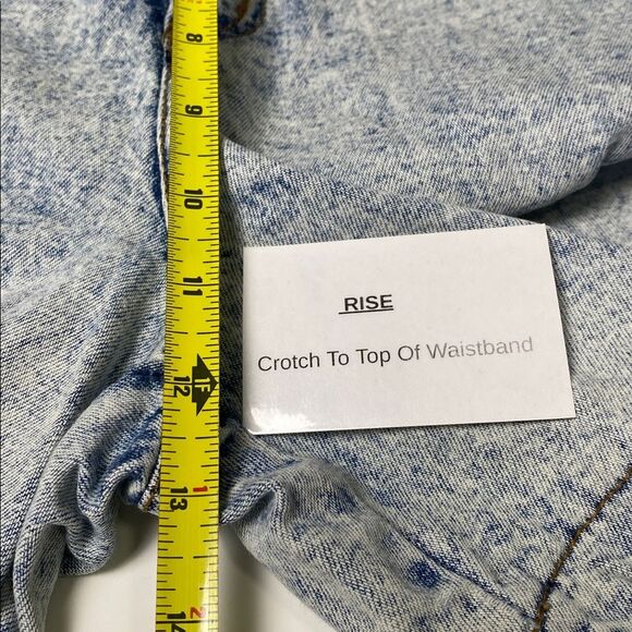 Vintage 1980's High Waisted Acid Wash Denim Shorts Women's Size 5/6 - Picture 16 of 16